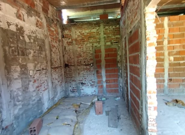 Gallery Thumbnail 16